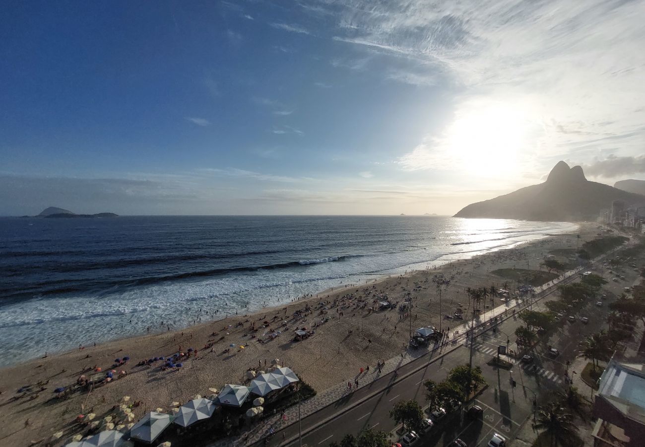 Aparthotel in Rio de Janeiro - SOU403| Flat de 2 quartos na Praia de Ipanema