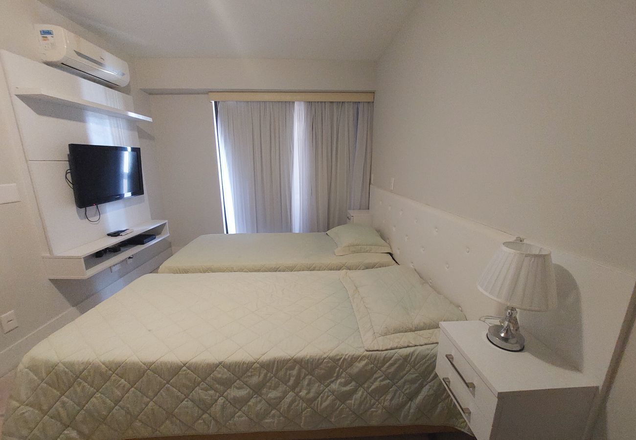 Aparthotel in Rio de Janeiro - SOU403| Flat de 2 quartos na Praia de Ipanema