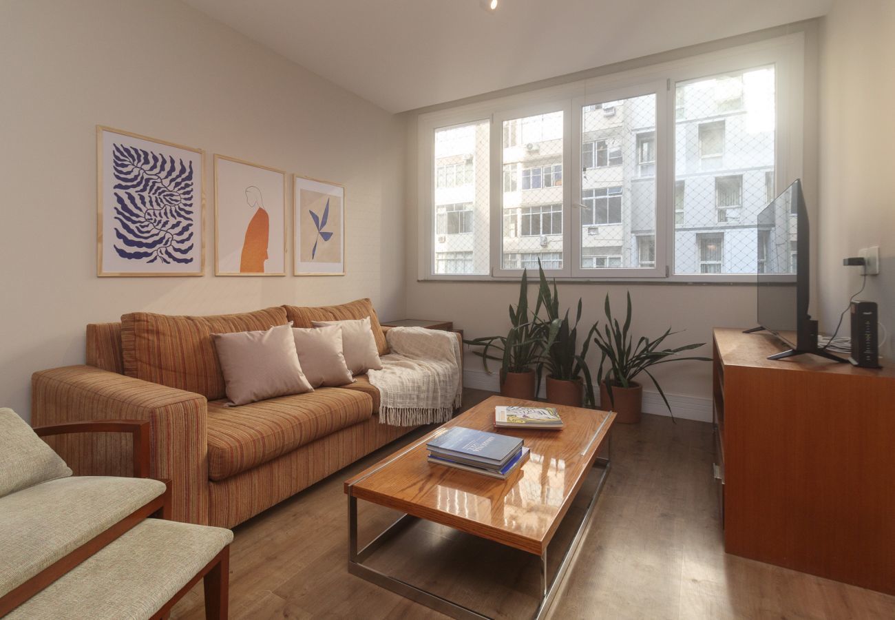 Apartment in Rio de Janeiro - Brt401A| 3 quartos em Copacabana, 9 min do Posto 4