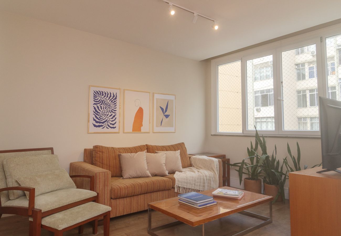 Apartment in Rio de Janeiro - Brt401A| 3 quartos em Copacabana, 9 min do Posto 4