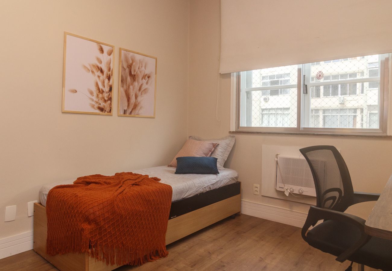 Apartment in Rio de Janeiro - Brt401A| 3 quartos em Copacabana, 9 min do Posto 4