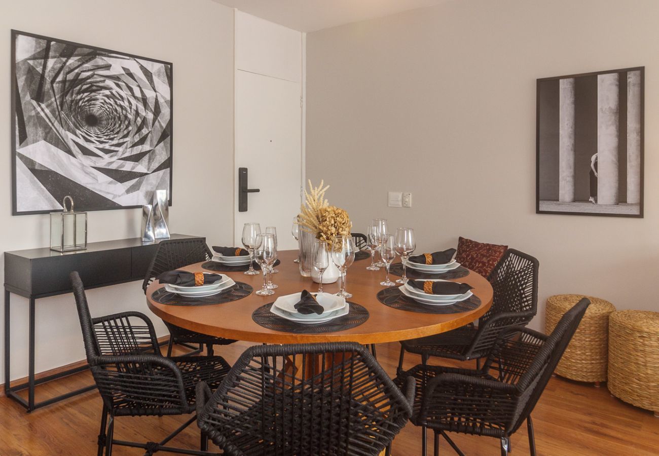Apartment in Rio de Janeiro - Alm1402| 3 quartos, vista deslumbrante em Leblon