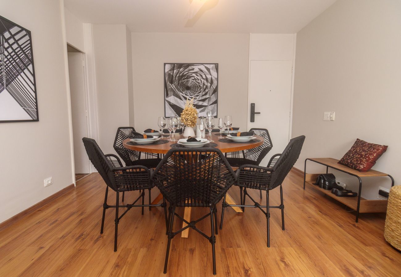 Apartment in Rio de Janeiro - Alm1402| 3 quartos, vista deslumbrante em Leblon