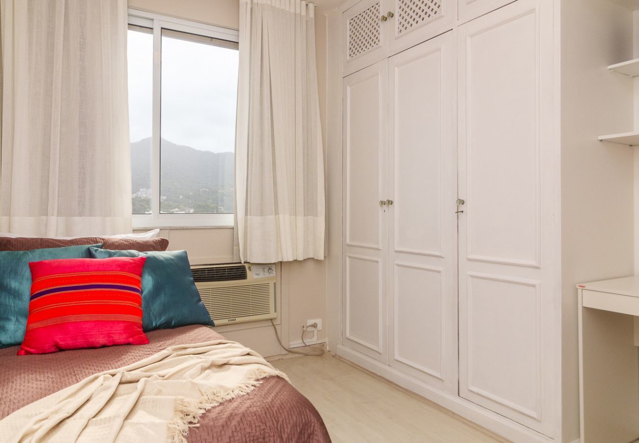 Apartment in Rio de Janeiro - Alm1402| 3 quartos, vista deslumbrante em Leblon
