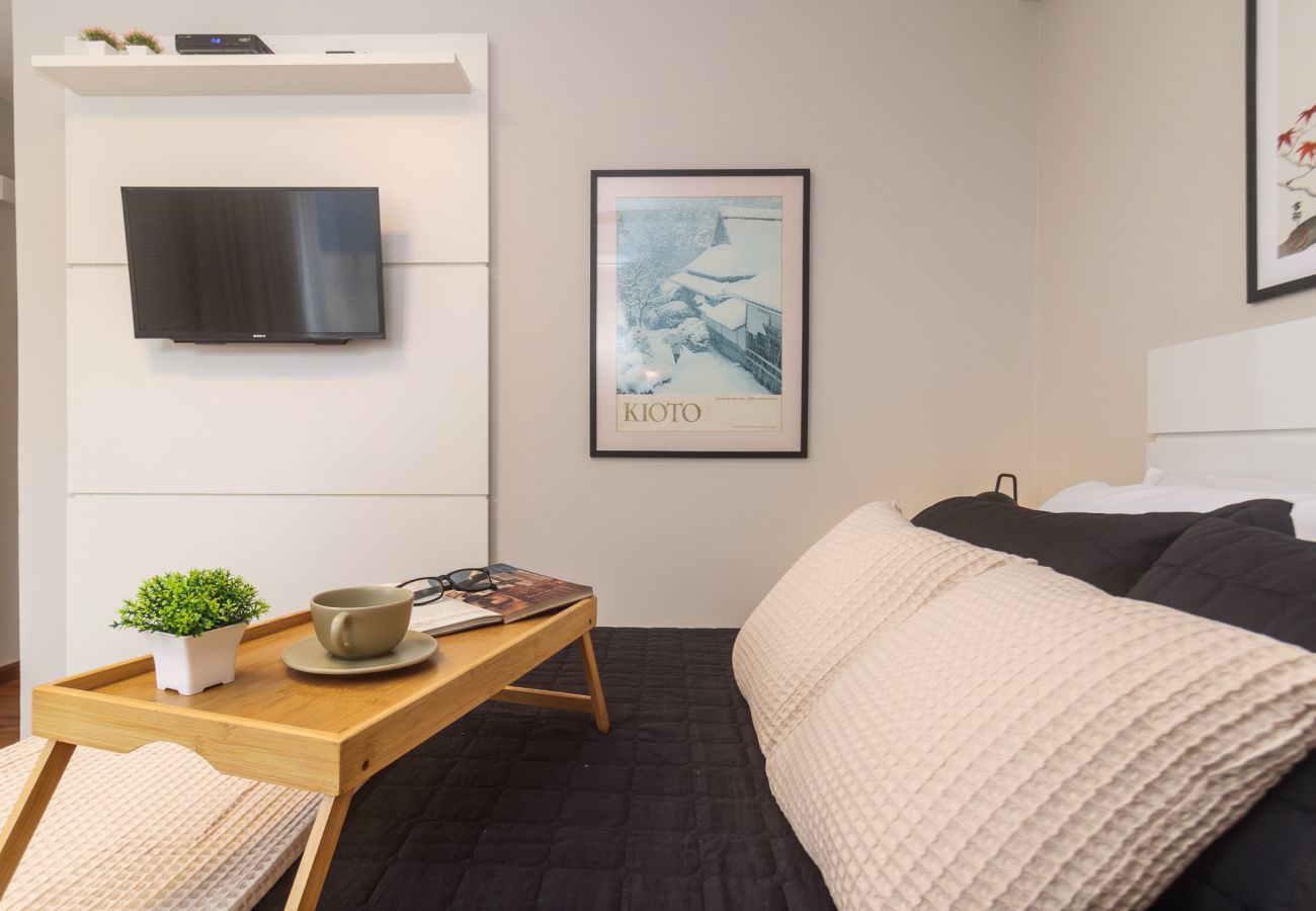 Apartment in Rio de Janeiro - Alm1402| 3 quartos, vista deslumbrante em Leblon