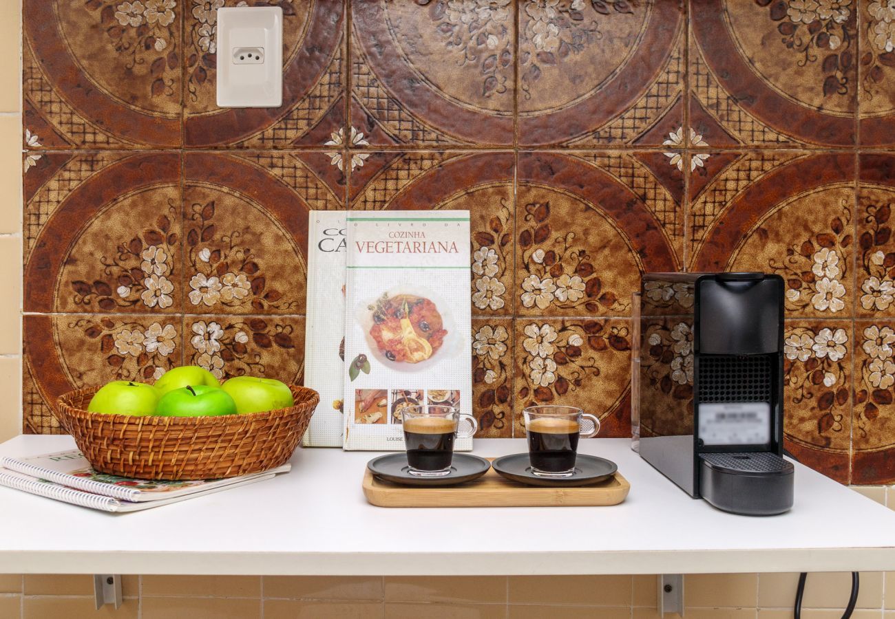 Apartment in Rio de Janeiro - Alm1402| 3 quartos, vista deslumbrante em Leblon