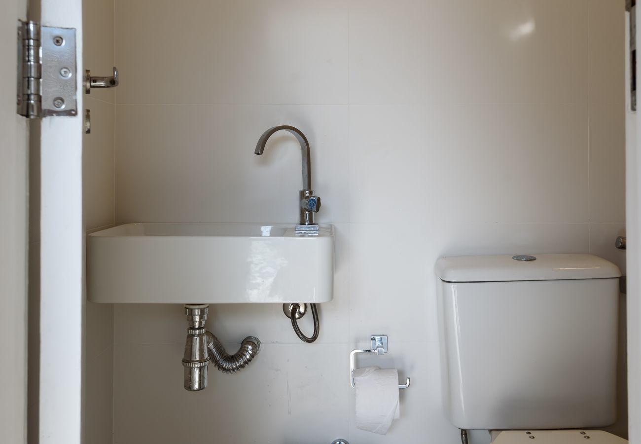 Apartment in Rio de Janeiro - Albq302 | Triplex no Leblon com piscina e vista