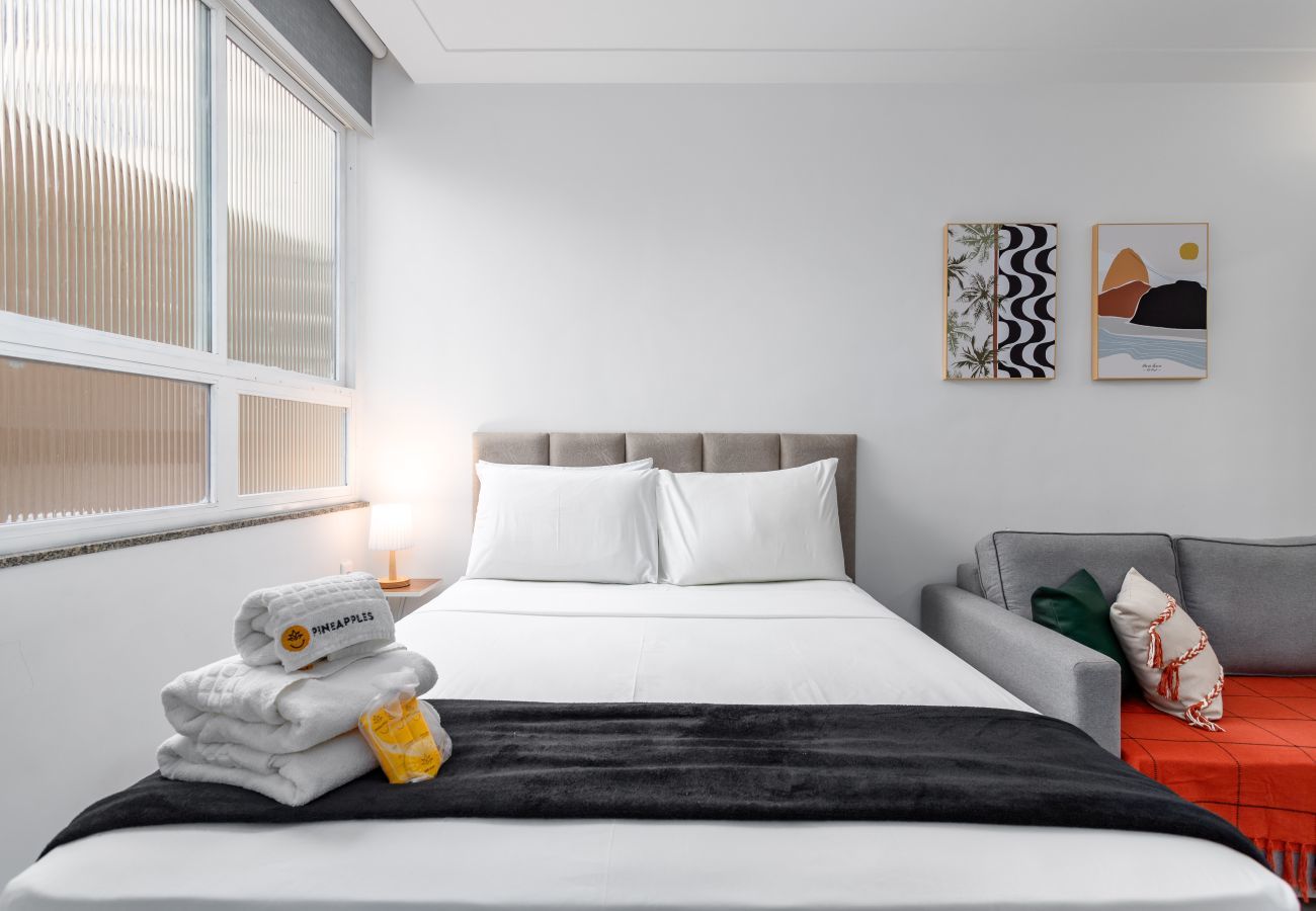 Apartment in Rio de Janeiro - 10 minutes from Flamengo Beach, next to the subway | CT404