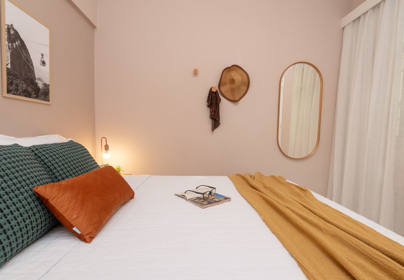 Apartment in Rio de Janeiro - Tubira 202 | Lindo apartamento no Leblon