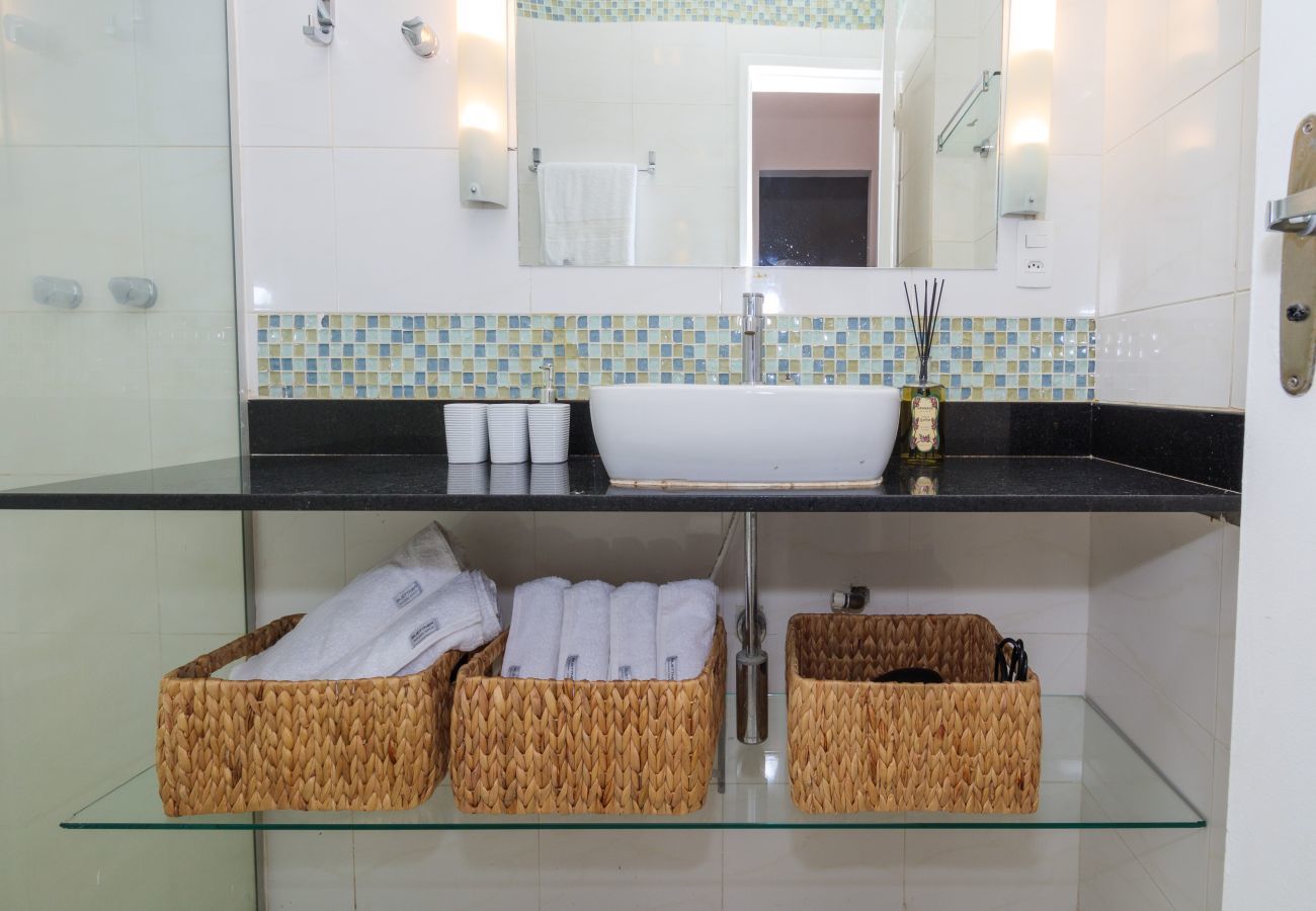Apartment in Rio de Janeiro - Tubira 202 | Lindo apartamento no Leblon