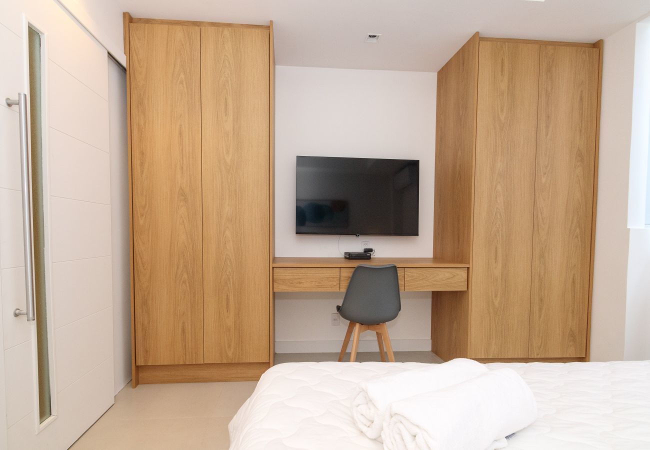 Apartment in Rio de Janeiro - Urquiza 316| Quarto e sala no Leblon