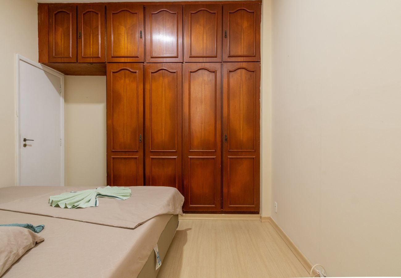 Apartment in Rio de Janeiro - Sam403|2 quartos no Leme a 2 minutos a pé da praia
