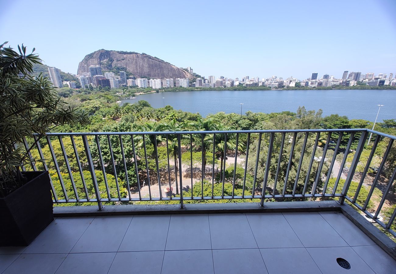 Apartment in Rio de Janeiro - Epitacio505 | 2 quartos na Lagoa com linda vista