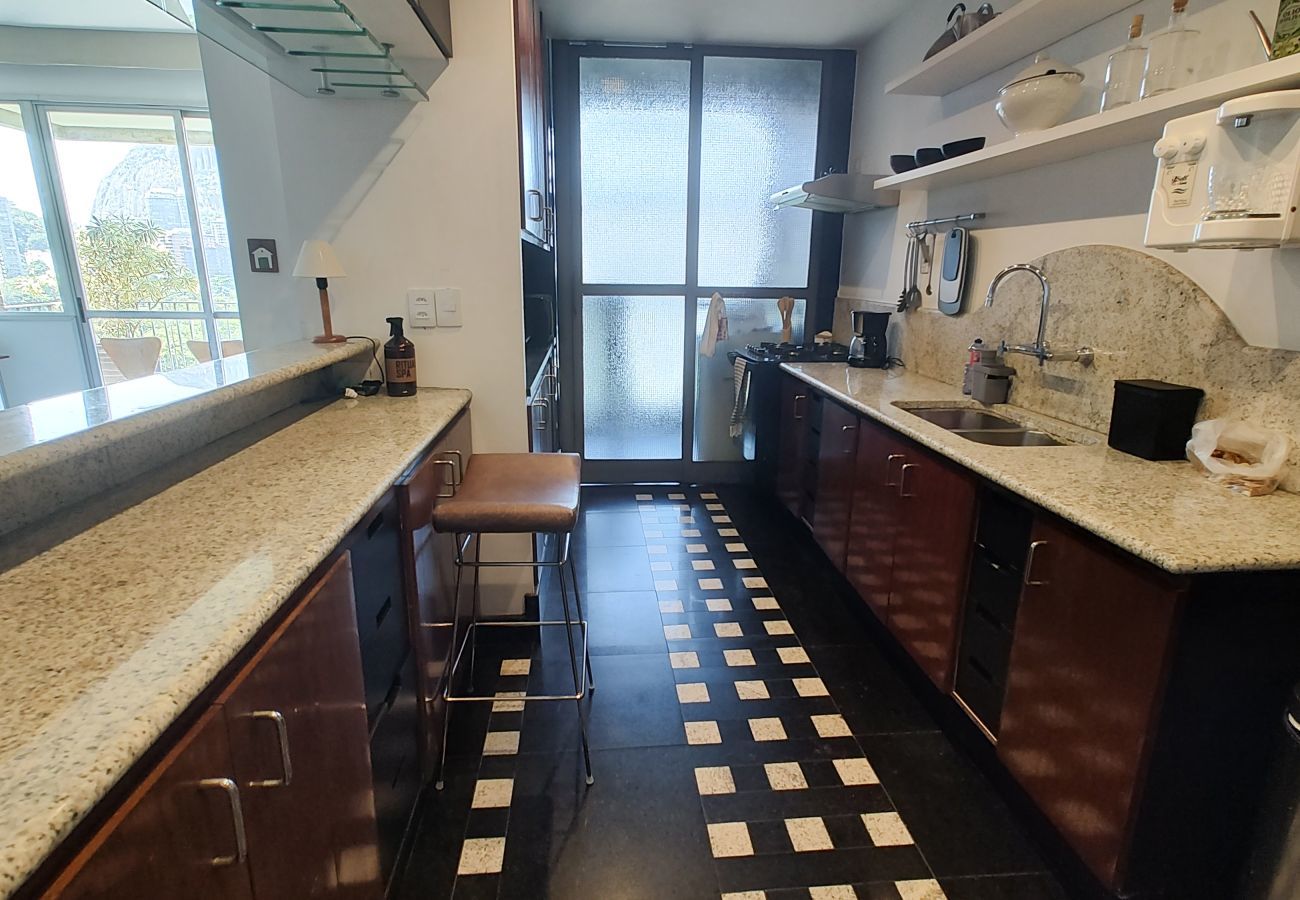 Apartment in Rio de Janeiro - Epitacio505 | 2 quartos na Lagoa com linda vista