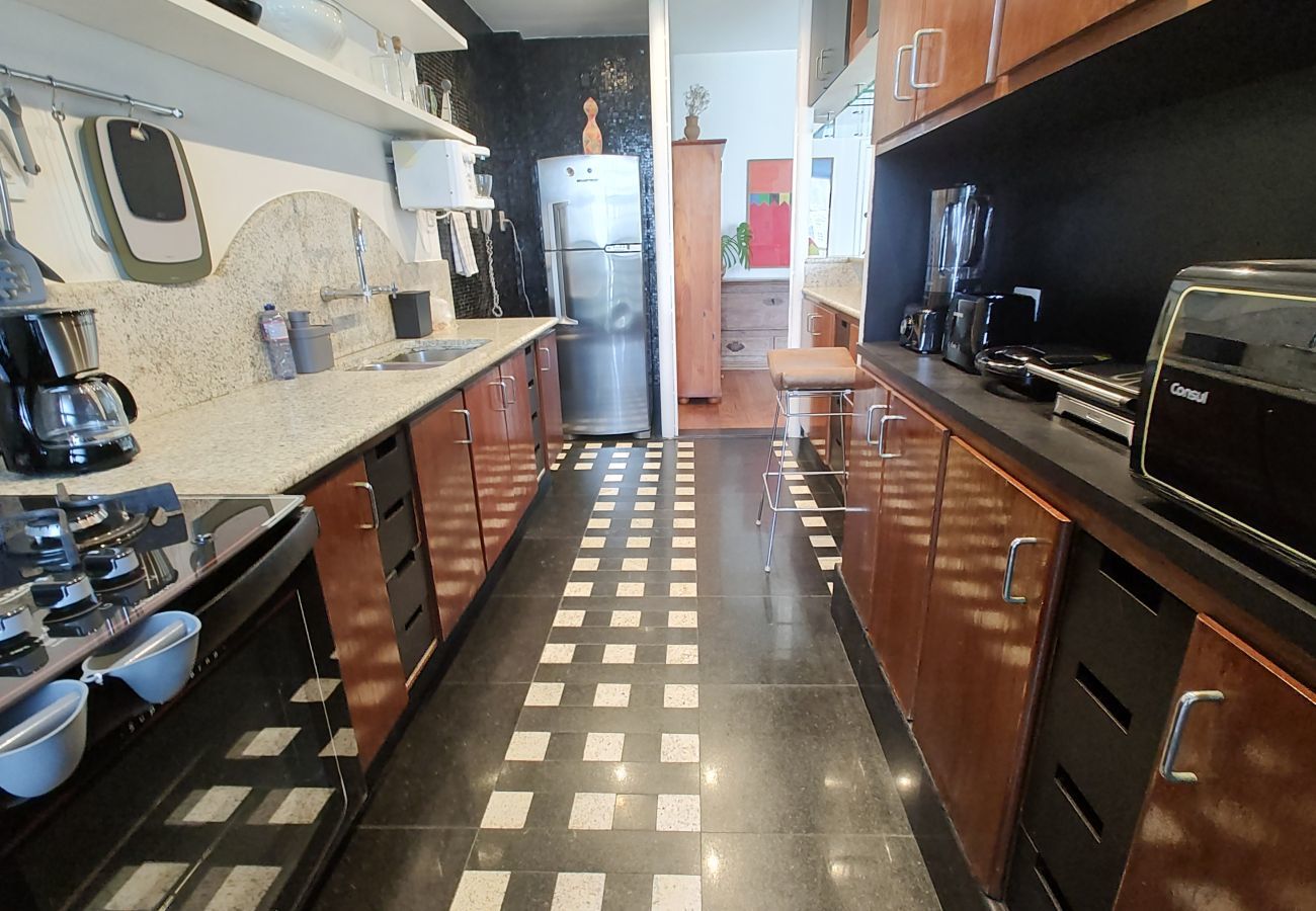 Apartment in Rio de Janeiro - Epitacio505 | 2 quartos na Lagoa com linda vista