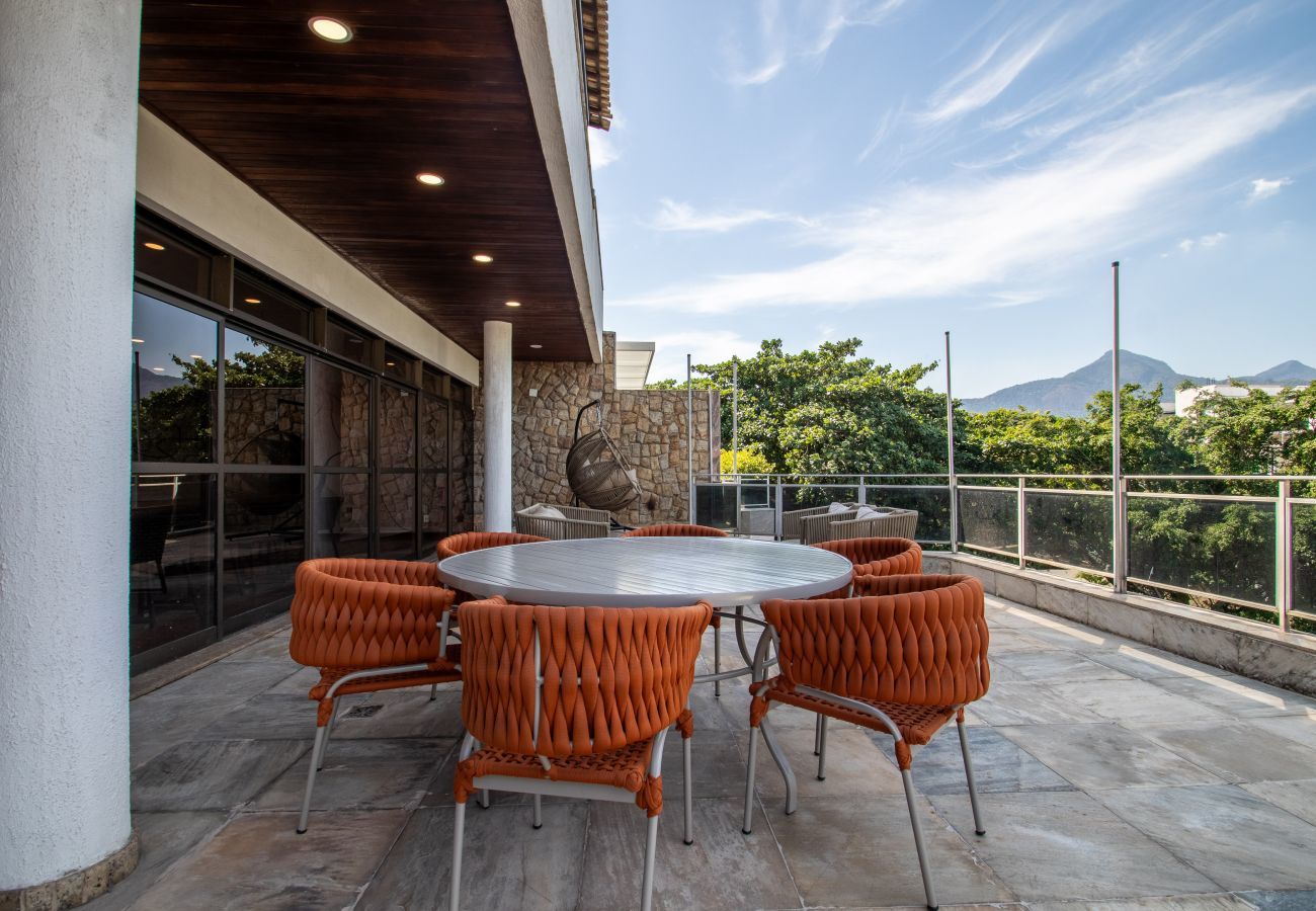 Apartment in Rio de Janeiro - TriplexBarraC1 | Triplex na Barra para 15 pessoas