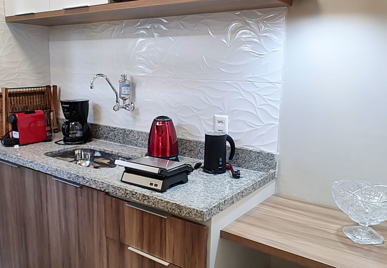 Apartment in Rio de Janeiro - Góis408| 2 quartos no Leblon a 2 minutos da praia 