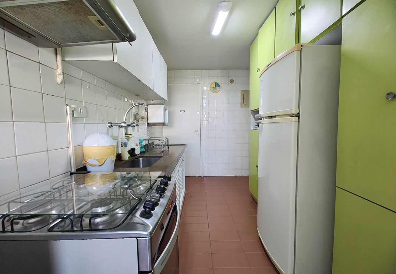 Apartment in Rio de Janeiro - Mtr404 |2 quartos no Leblon a 2 minutos da praia