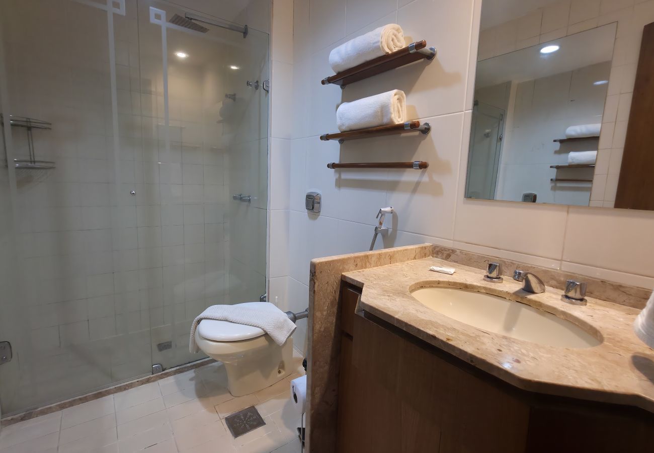 Aparthotel in Rio de Janeiro - Lira1704|Flat no Leblon c/piscina a 2 min da praia