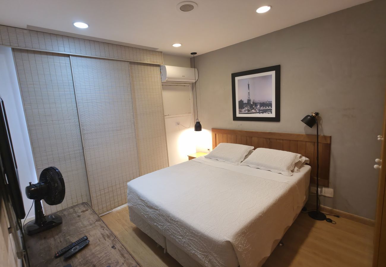 Aparthotel in Rio de Janeiro - Lira1704|Flat no Leblon c/piscina a 2 min da praia
