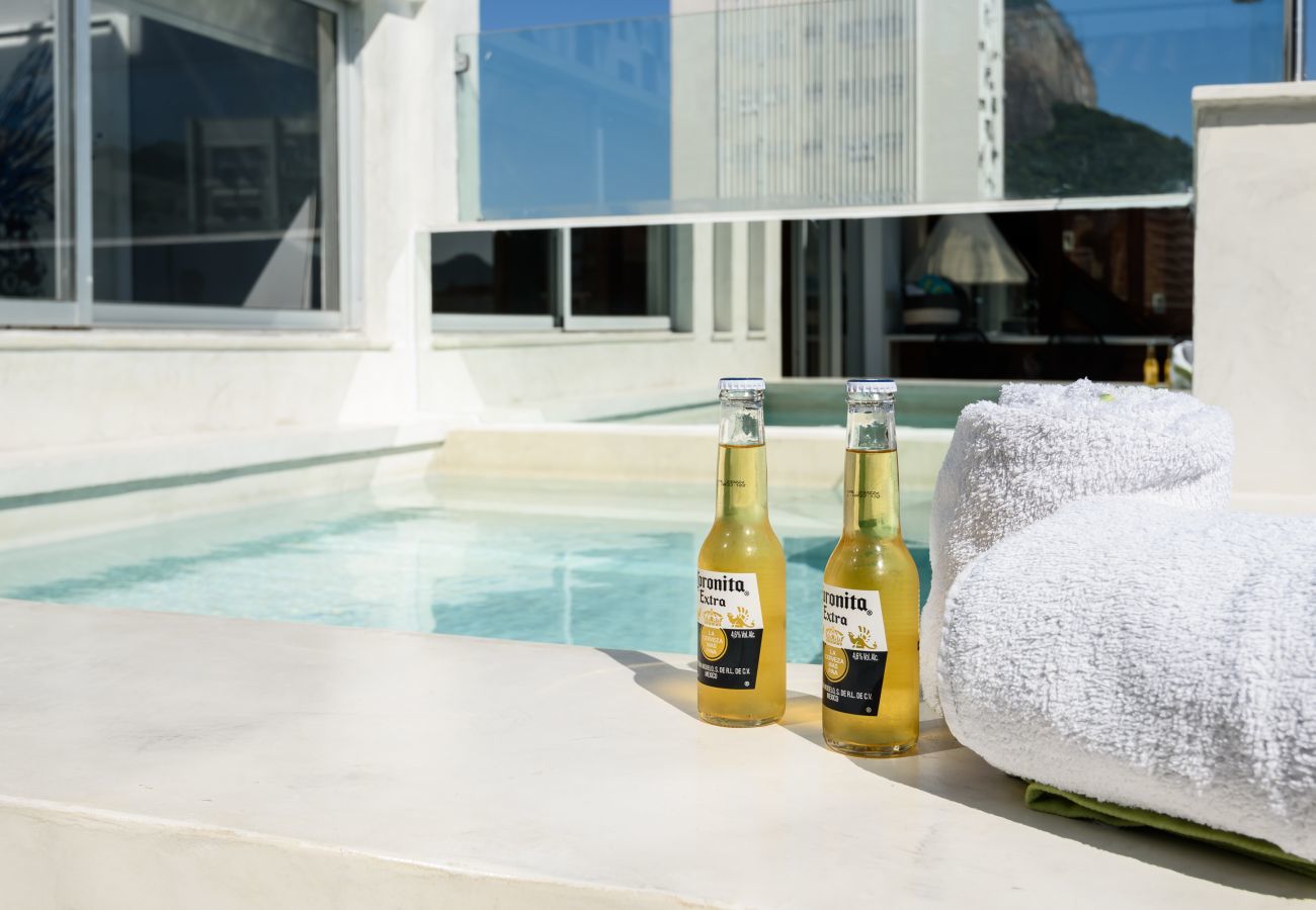 Apartment in Rio de Janeiro - Ferreira701|Cobertura c/ piscina e vista p/ Cristo
