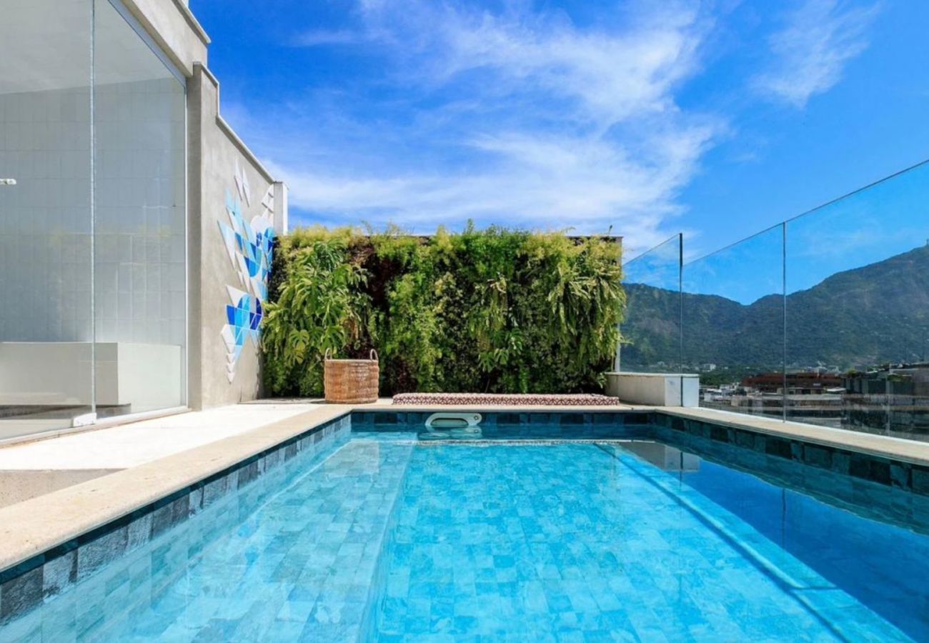 Apartment in Rio de Janeiro - Fer702|Cobertura c/piscina na melhor rua do Leblon