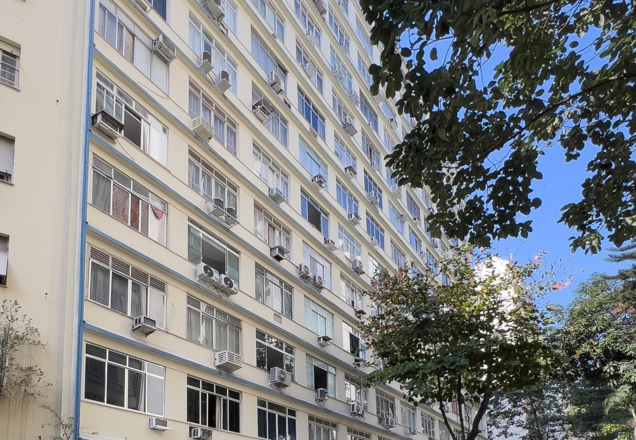Estudio en Rio de Janeiro - 3 minutos de la playa de Copacabana | DF115