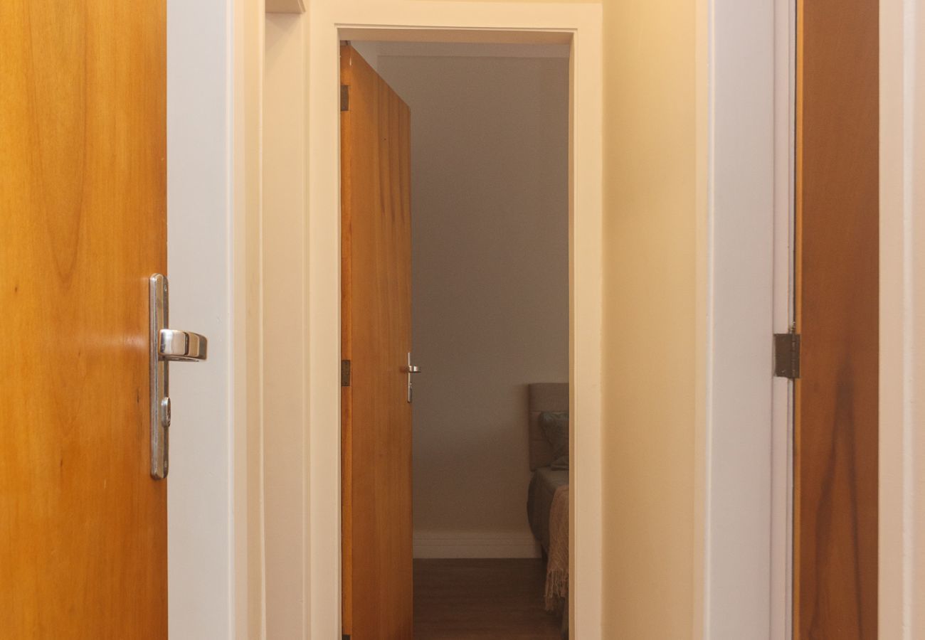 Apartamento en Rio de Janeiro - Brt401A| 3 dorm en Copacabana a 9 min del Posto 4