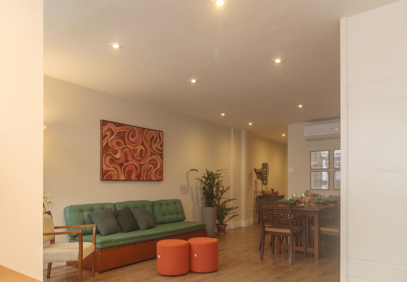 Apartamento en Rio de Janeiro - Brt401A| 3 dorm en Copacabana a 9 min del Posto 4