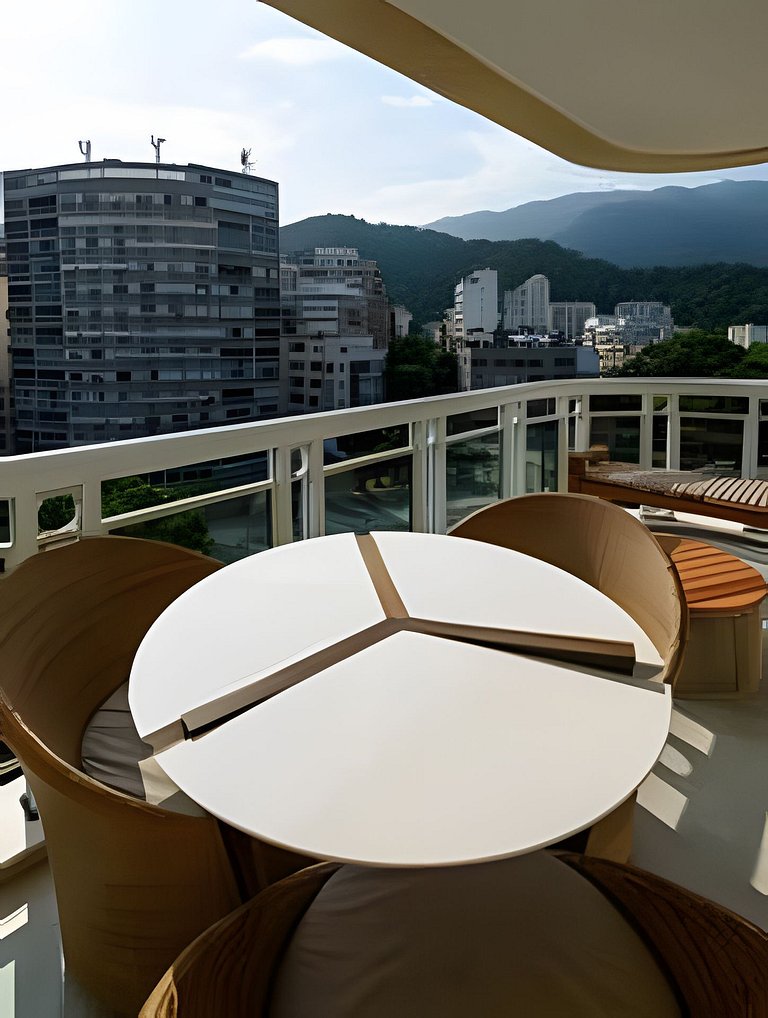 Albq302 | Triplex no Leblon com piscina e vista