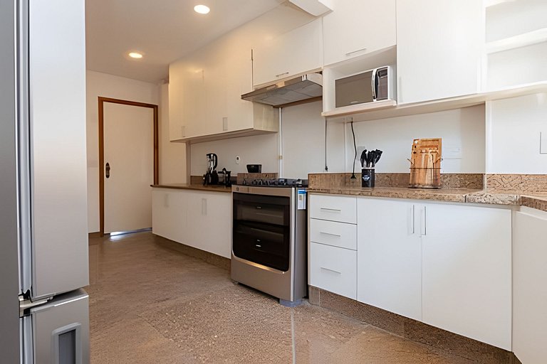 TriplexBarraC1 | Triplex in Barra for 15 people