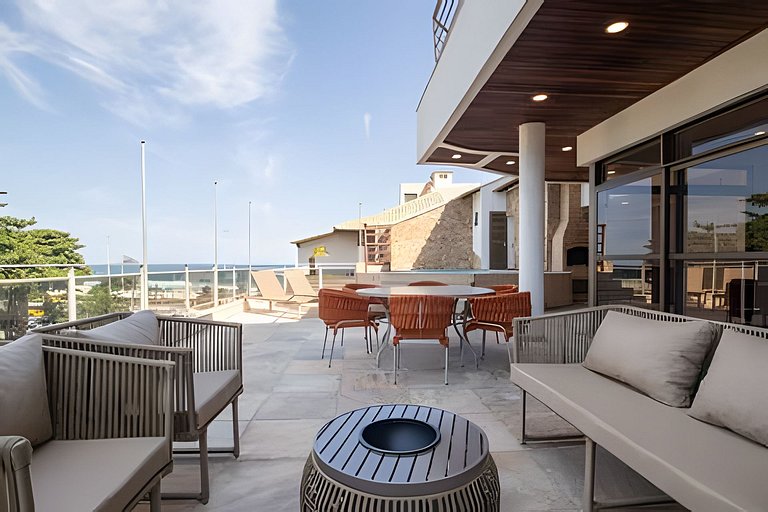 TriplexBarraC1 | Triplex in Barra for 15 people