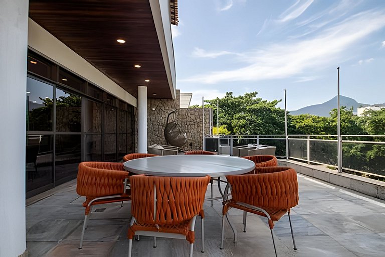 TriplexBarraC1 | Triplex in Barra for 15 people