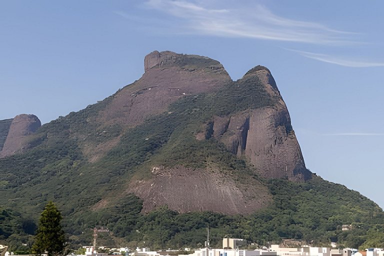 TriplexBarraC1 | Triplex na Barra para 15 pessoas