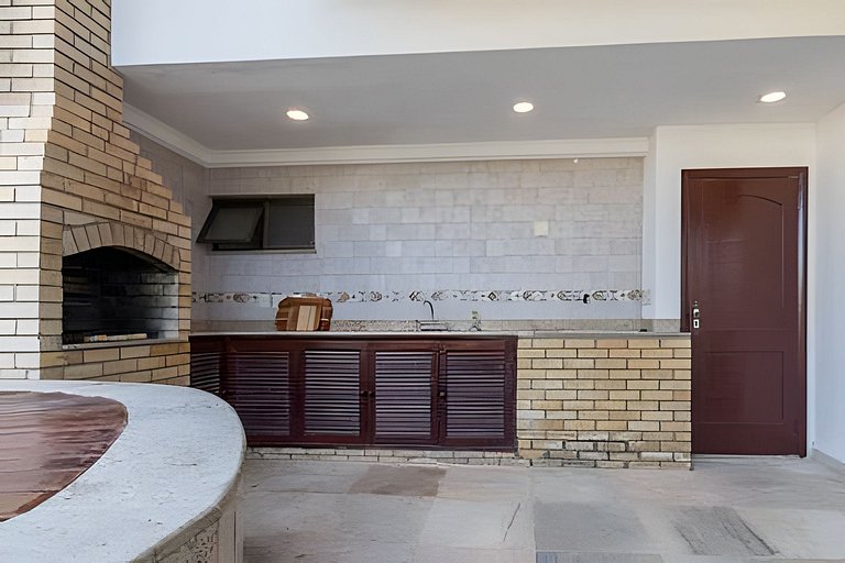 TriplexBarraC1 | Triplex in Barra for 15 people