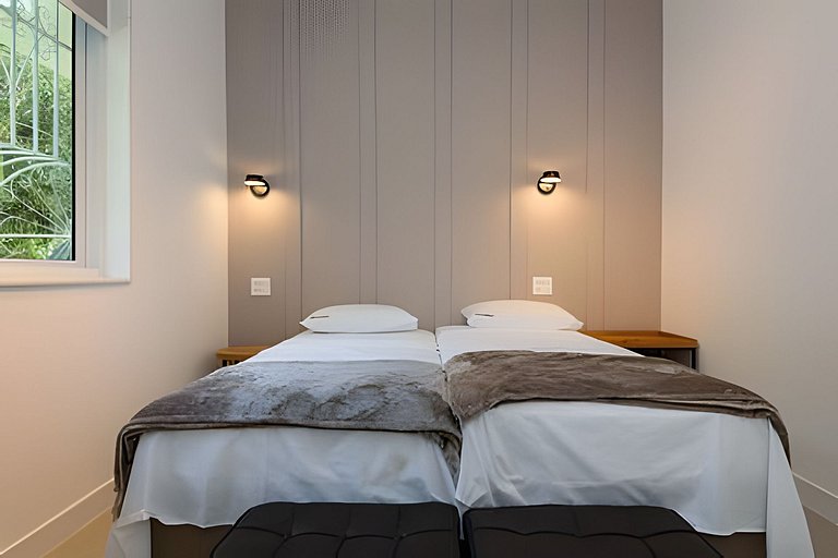 Ata 102|tres cuartos a 300 m de la playa de Leblon