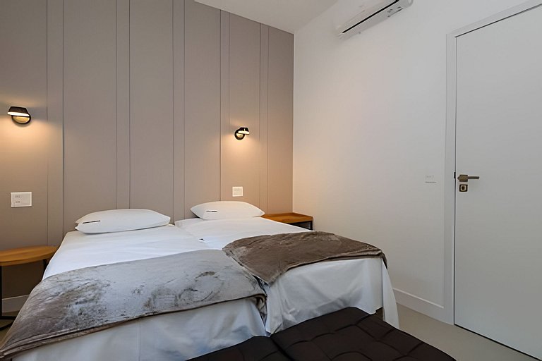 Ata 102 | three bedrooms 300m from Leblon beach