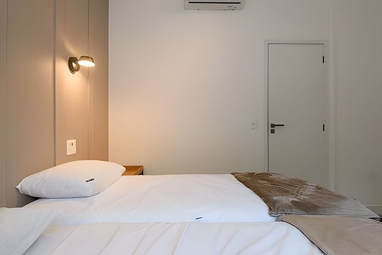 Ata 102 | three bedrooms 300m from Leblon beach