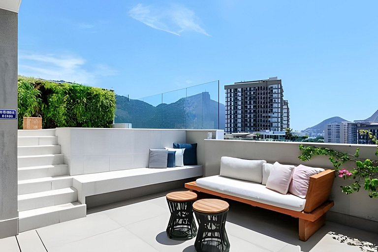 Fer702|Penthouse w/pool on Leblon trendiest street