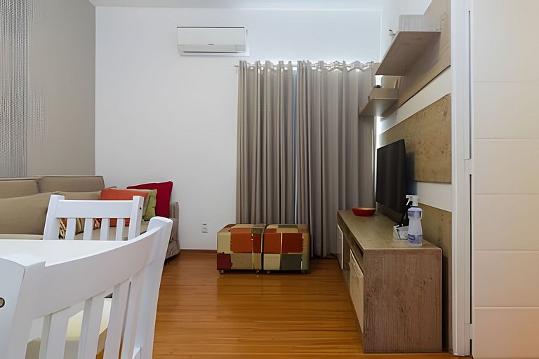 Brt401|Copacabana 2 rooms, 3 blocks from the beach