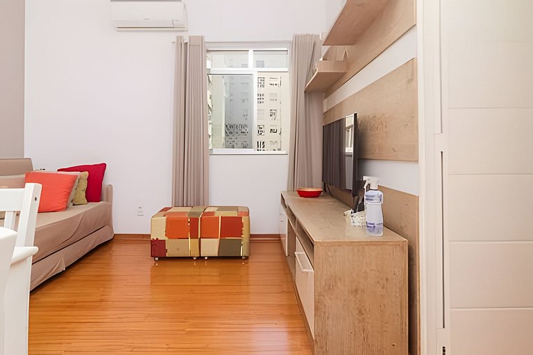 Brt401b|Copacabana 2 rooms 3 blocks from the beach
