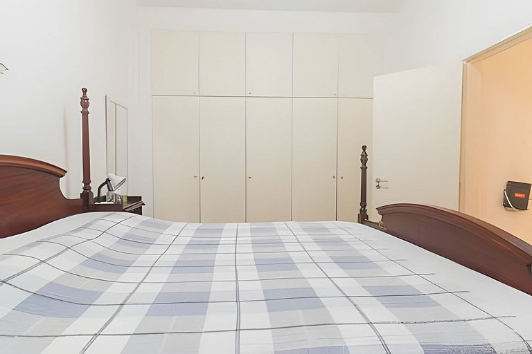 Brt401|Copacabana 2 rooms, 3 blocks from the beach