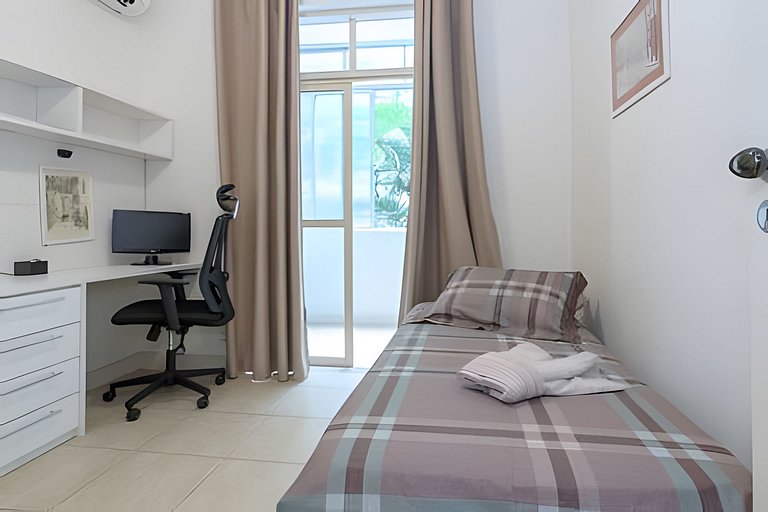 Viv203|2 quartos, 5 minutos da praia de Copacabana