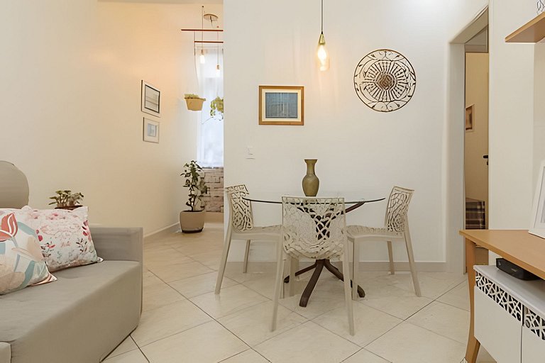 Viv203|2 quartos, 5 minutos da praia de Copacabana