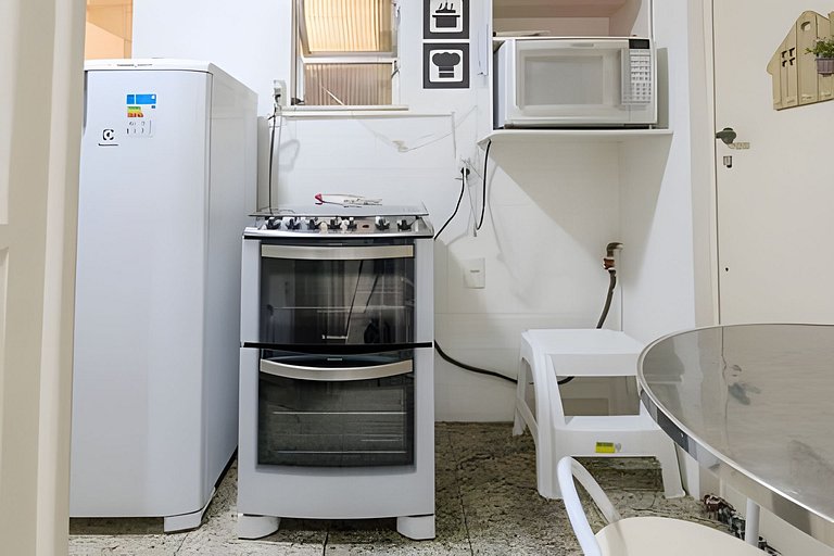 Viv203|2 quartos, 5 minutos da praia de Copacabana