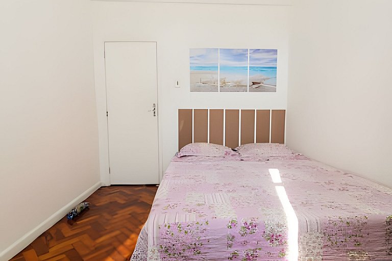 Ns604| bedroom and living room 400m from the beach