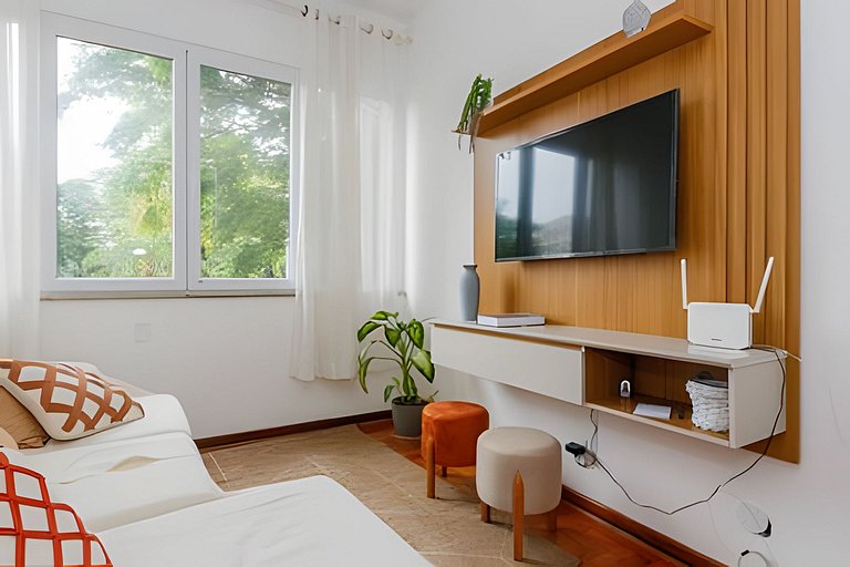 Mario107 | Charming apartment in Leblon