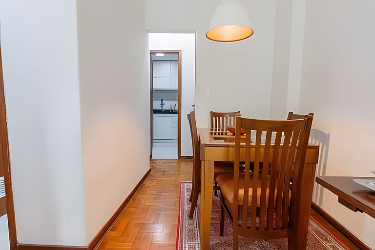 Mario107 | Charmoso apartamento no Leblon