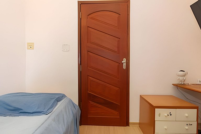 Hum233|Apartment 5 minutes from Leblon beach