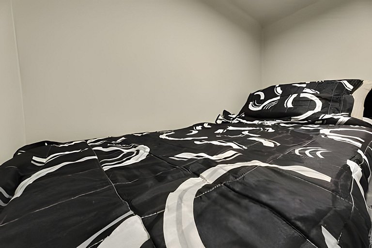 Hum202D| micro studio in Leblon 5 min from beach